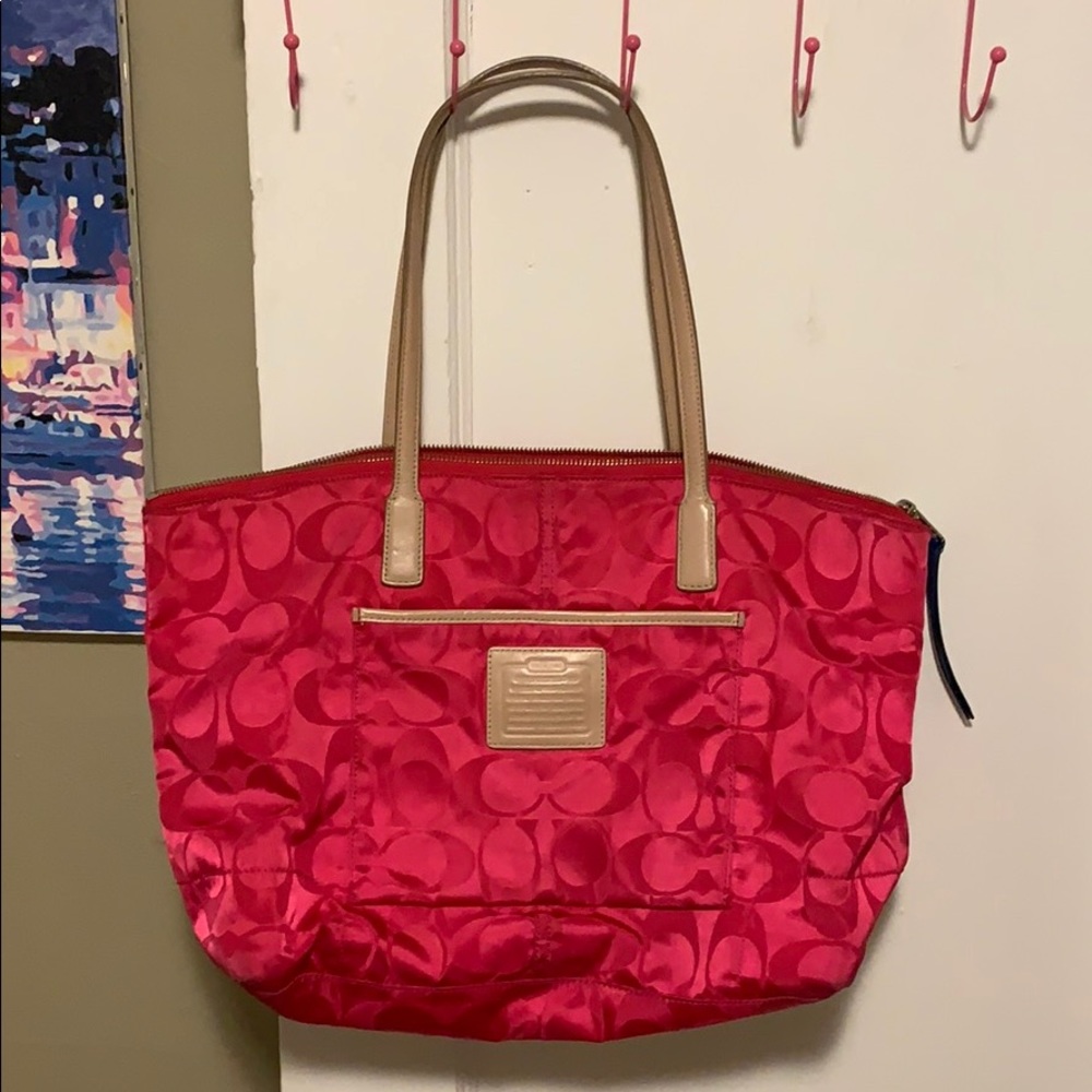 Coach logo tote
